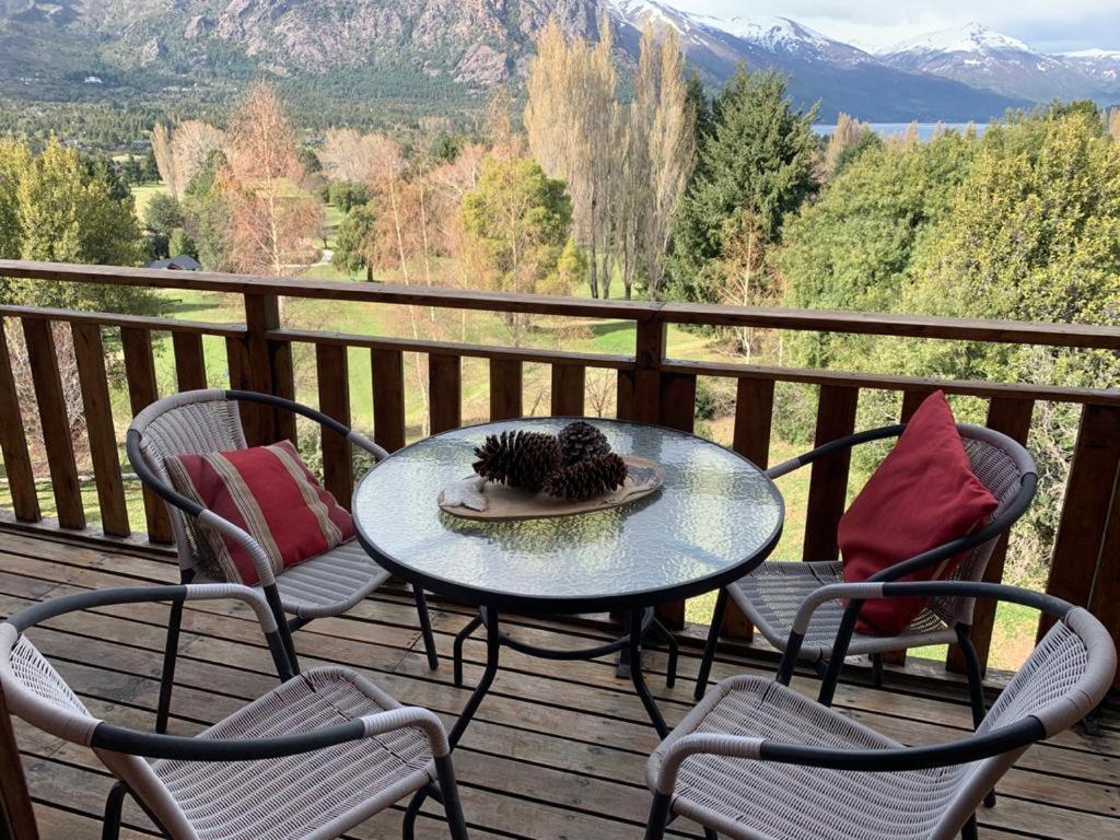 סן קרלוס דה ברילוצ'ה Arelauquen Bungalows & Suites מראה חיצוני תמונה