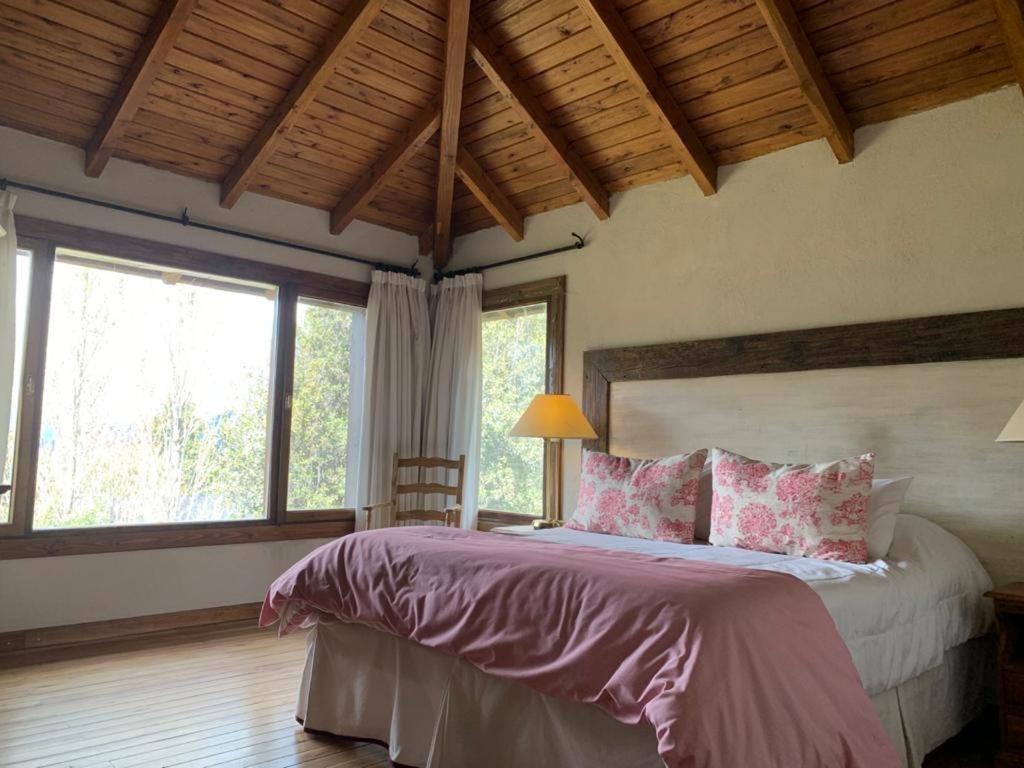 סן קרלוס דה ברילוצ'ה Arelauquen Bungalows & Suites מראה חיצוני תמונה